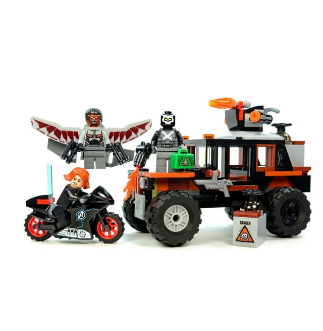 jeep de Crossbones. Juguete tipo lego