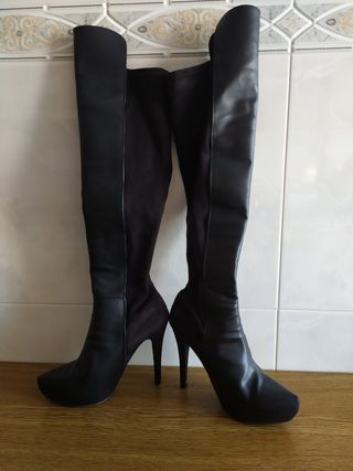 Botas Mosqueras. Calzados MaryPaz. de segunda mano por 25 EUR en Ólvega en  WALLAPOP