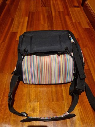 Trona de viaje hoppop de segunda mano por 23 EUR en Gijón en WALLAPOP