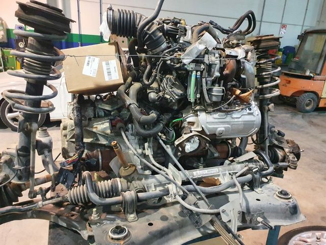 Caja cambios Nissan NV200