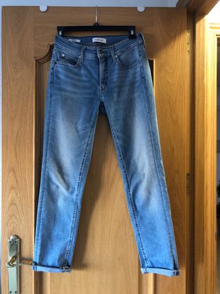 Pantalón Corto Vaquero Calvin Klein Jeans Tipo Bermuda Azul Hombre  J30J320527-1A4 | Comprar Online en Capitán Siroco Talla 24 Color BLUE