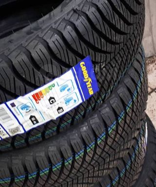 MONTA RUEDAS GOODYEAR A TU VEHÍCULO MEJOR PRECIO
