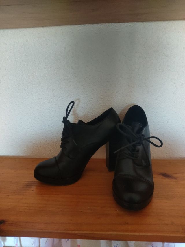 ZAPATOS De Tacon (piel)(9cm)