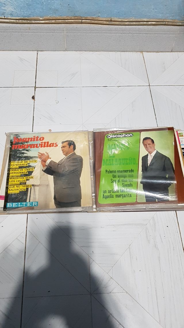 discos de vinilo antiguos.