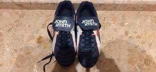 Botas de futbol John Smith t42 de segunda mano por 12 EUR en L\\'Alcora en  WALLAPOP