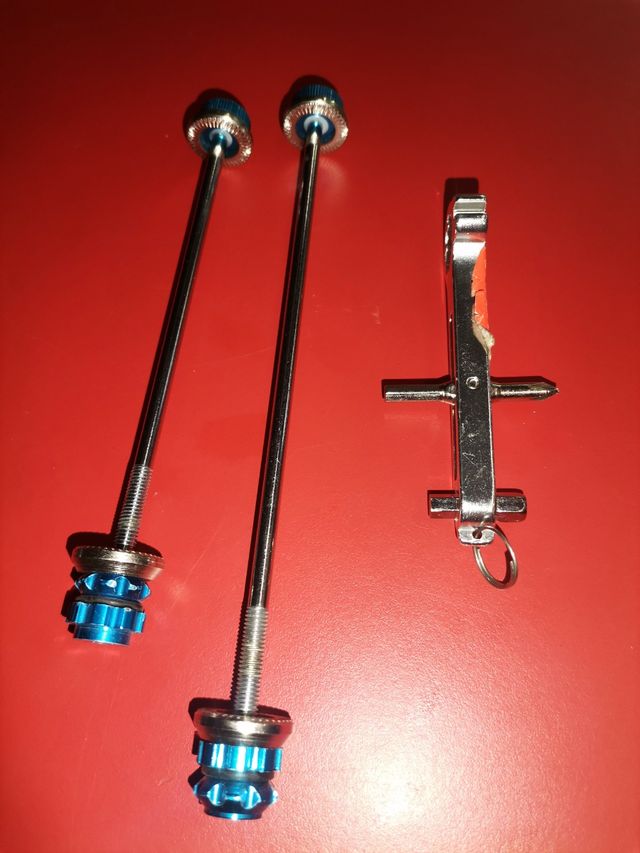 Cierres de rueda, muy ligeros