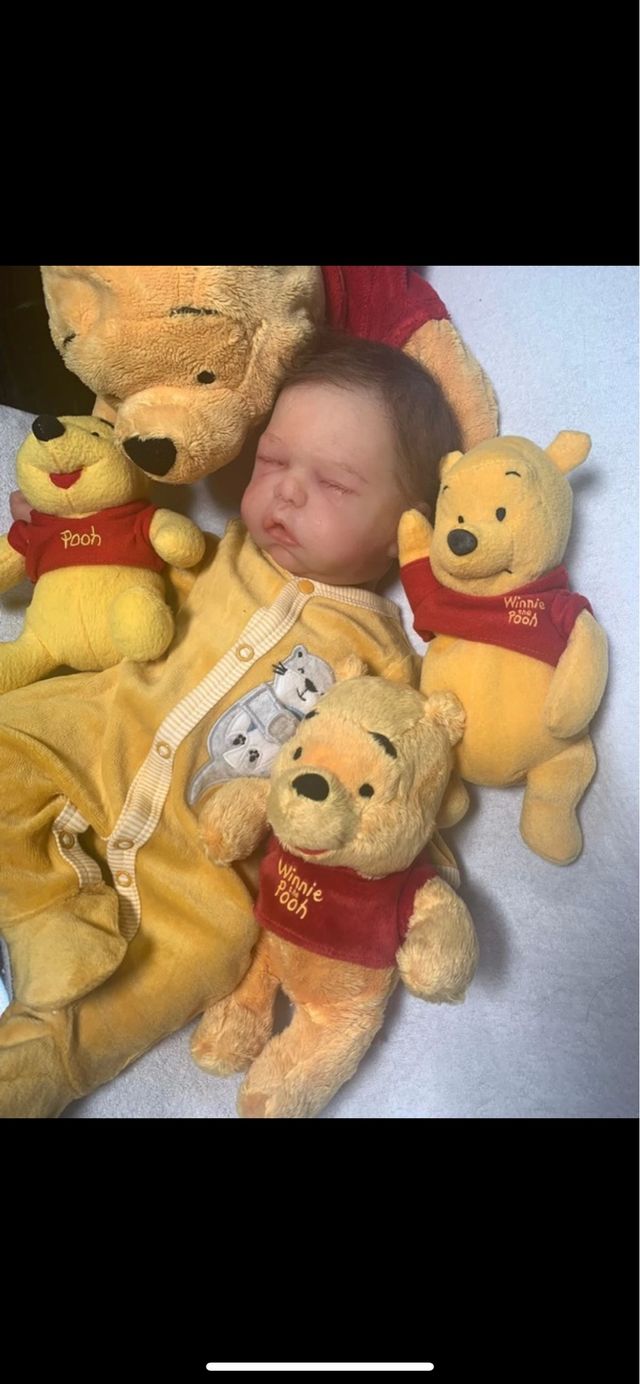 Reborn silicona 44 cm sistema pipí