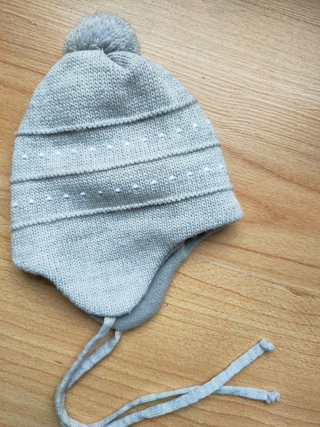 Gorro pequeño de bebé