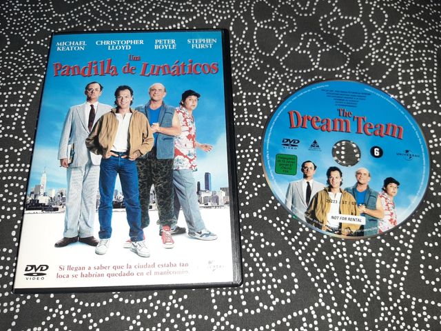 UNA PANDILLA DE LUNÁTICOS SÚPER  DESCATALOGADA DVD