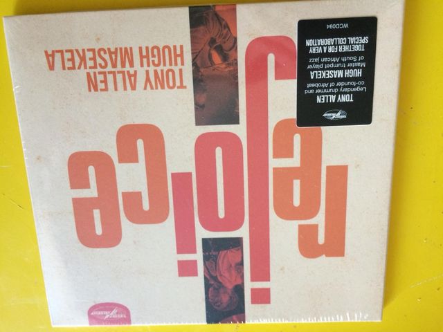 CD Hugh Masekela y Tony Allen 'rejoice'.