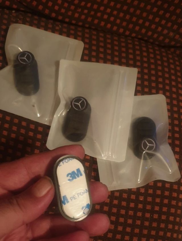 Soporte MERCEDES adhesivo Colgar Mascarilla Cables