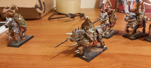 Caballeros del caos warhammer