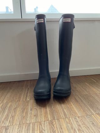 Hunter | Botas de agua y calcetines de segunda mano por 85 EUR en Valencia  en WALLAPOP