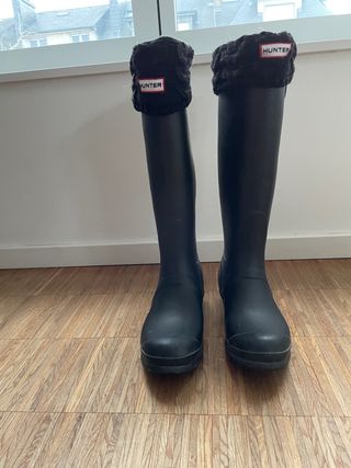 Hunter | Botas de agua y calcetines de segunda mano por 85 EUR en Valencia  en WALLAPOP