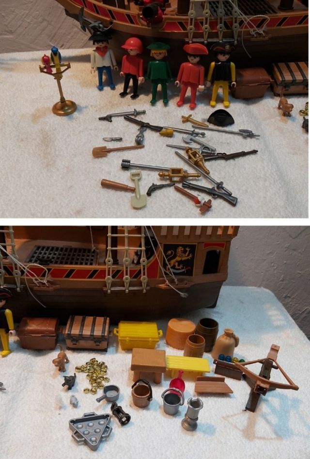 Barco pirata y muñecos PLAYMOBIL