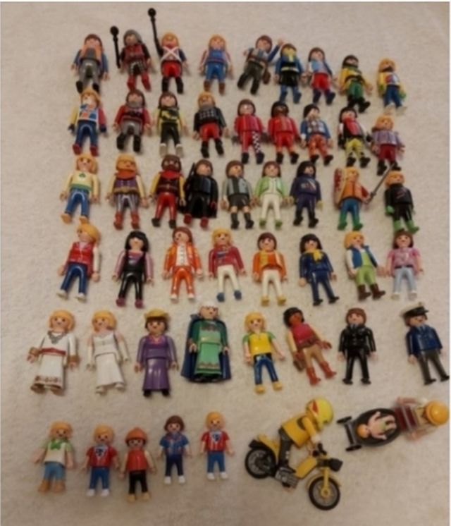 Barco pirata y muñecos PLAYMOBIL