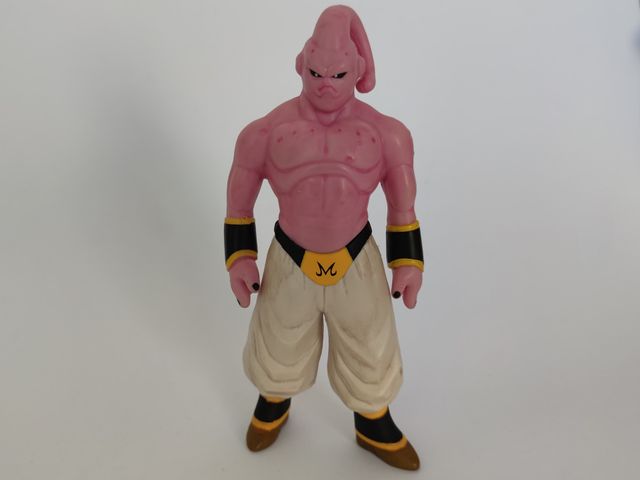 Figura Dragon Ball americana (Super Buu flexible)