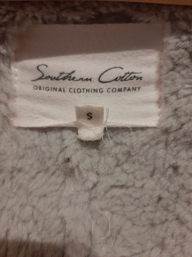 ** LIQUIDACION** Abrigos 18€