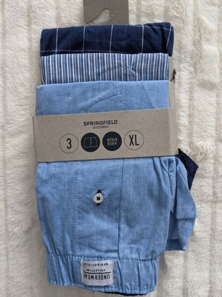 Springfield. Calzoncillos tela T. XL de segunda mano por 10 EUR en Madrid  en WALLAPOP