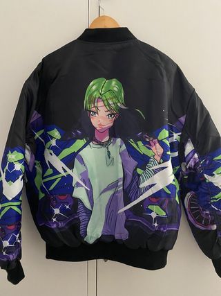 Bomber Billie Eilish Bershka de segunda mano por 35 EUR en Don Benito en  WALLAPOP