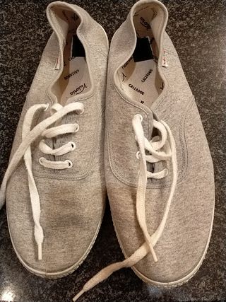 Lonetas victoria de segunda mano por 5 EUR en Donostia-San Sebastián en  WALLAPOP