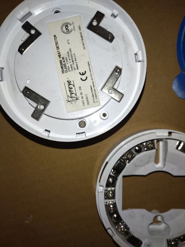 Detector térmico de incendio