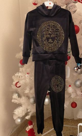 خنق إزهار بطولة chandal versace - sapienbd.com