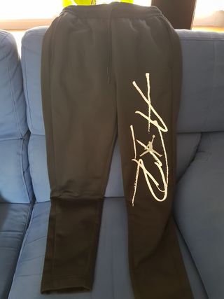 Pantalon chandal NUEVO NIKE JORDAN talla S de segunda mano por 20 EUR en  Sabadell en WALLAPOP