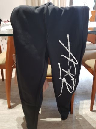 Pantalon chandal NUEVO NIKE JORDAN talla S de segunda mano por 20 EUR en  Sabadell en WALLAPOP