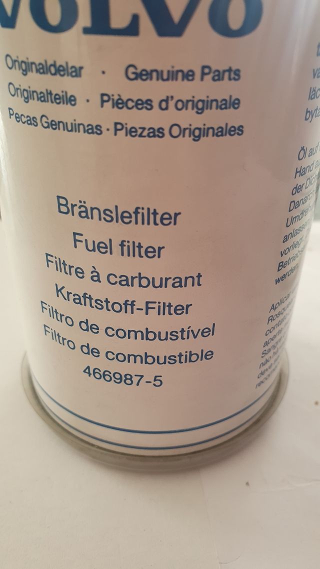 CAMION VOLVO FILTROS COMBUSTIBLES