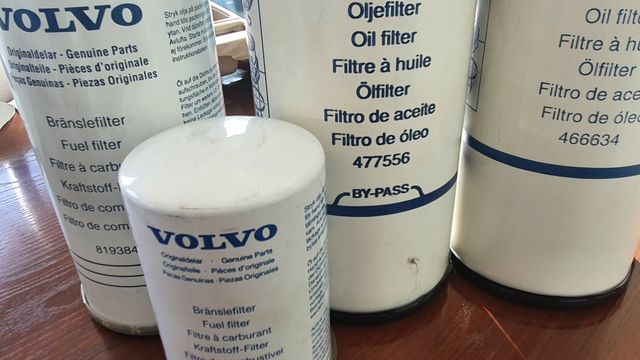 CAMION VOLVO FILTROS COMBUSTIBLES