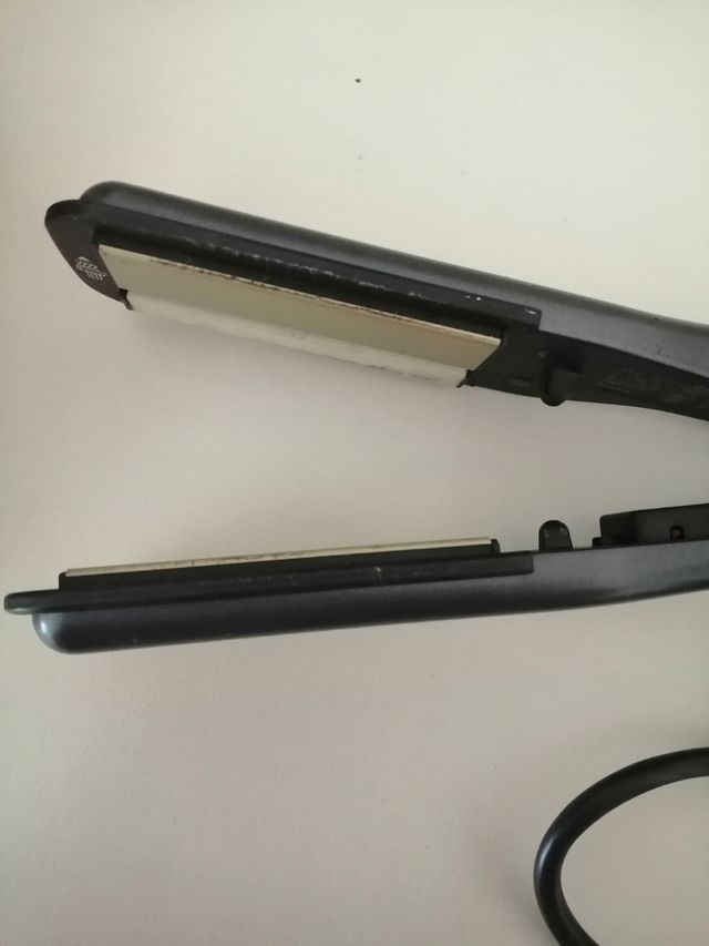 Plancha Philips HP4688 pelo chica