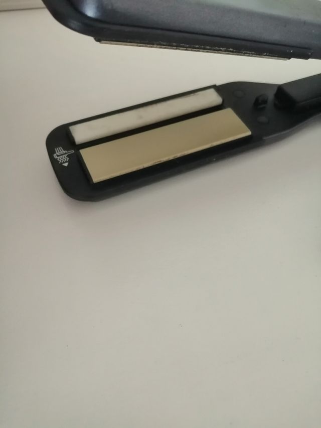 Plancha Philips HP4688 pelo chica