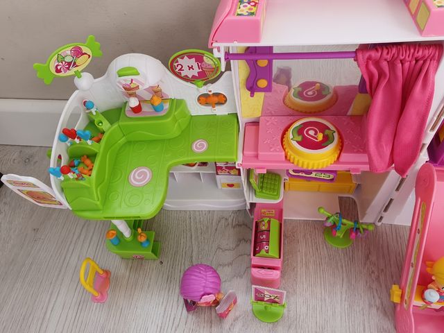 Shopping Center Pin y Pon