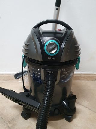 Aspirador cecotec wet \u0026amp; dry de segunda mano por 65 EUR en Valencia en  WALLAPOP