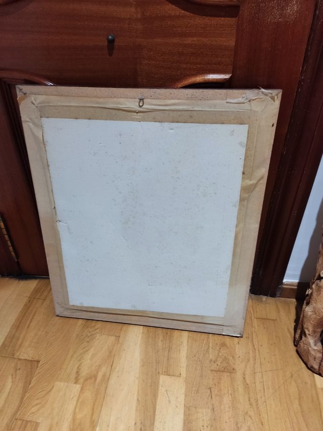 cuadro o marco gigante de madera