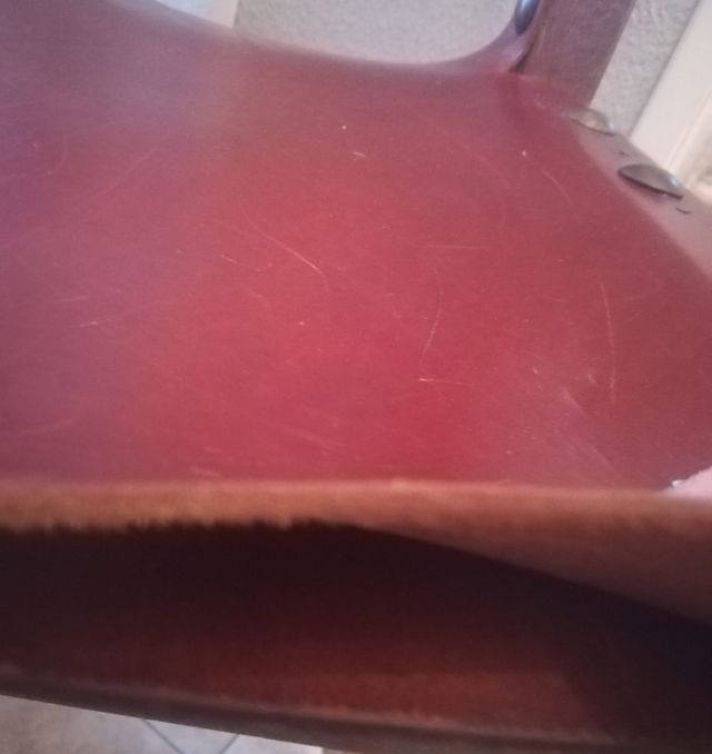 Conjunto 2 sillas y mesilla castellanas