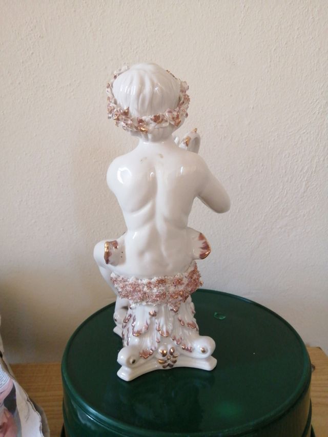 Angelo suona tamburello - Capodimonte