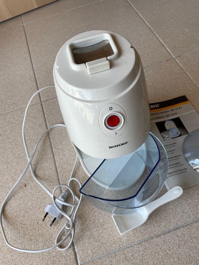 Picadora de hielo eléctrica SEC 60 A1 Silver Crest