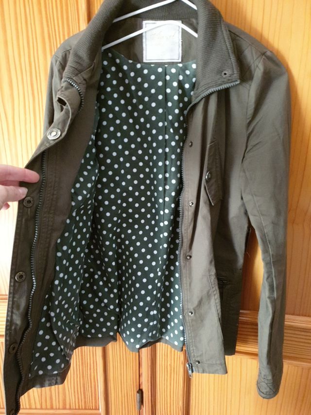 CHAQUETA verde militar