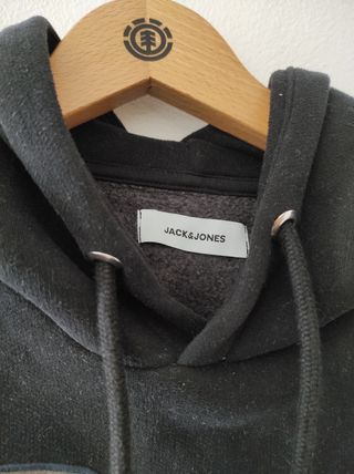 Sudadera Jack\u0026amp;Jones + Pantalón El Corte Inglés de segunda mano por 15  EUR en Badajoz en WALLAPOP