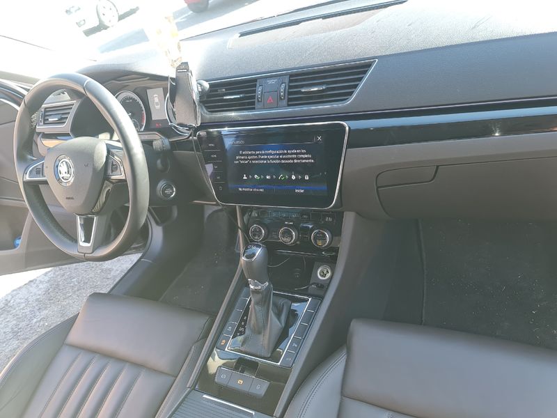 Skoda Superb 2017 - foto 1