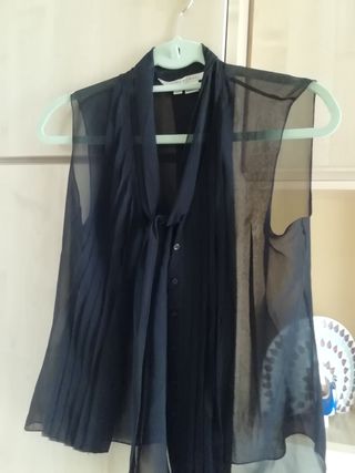 Blusa negra transparente zara de segunda mano por 6 EUR en A Coruña en  WALLAPOP