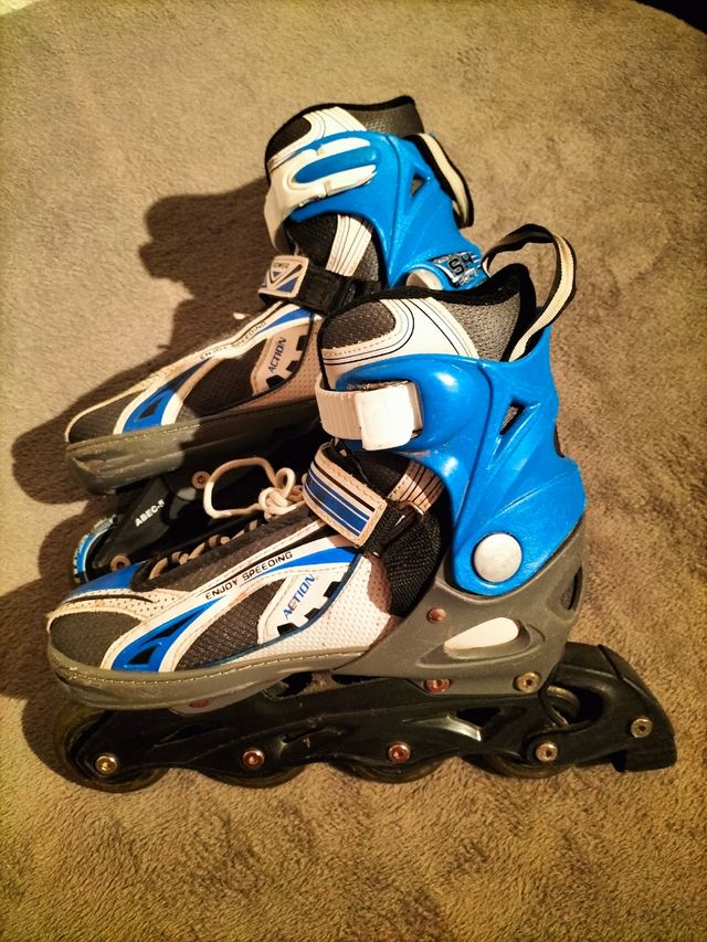 Roller. Patinete en linea