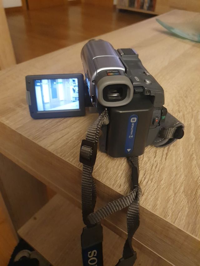 video camera