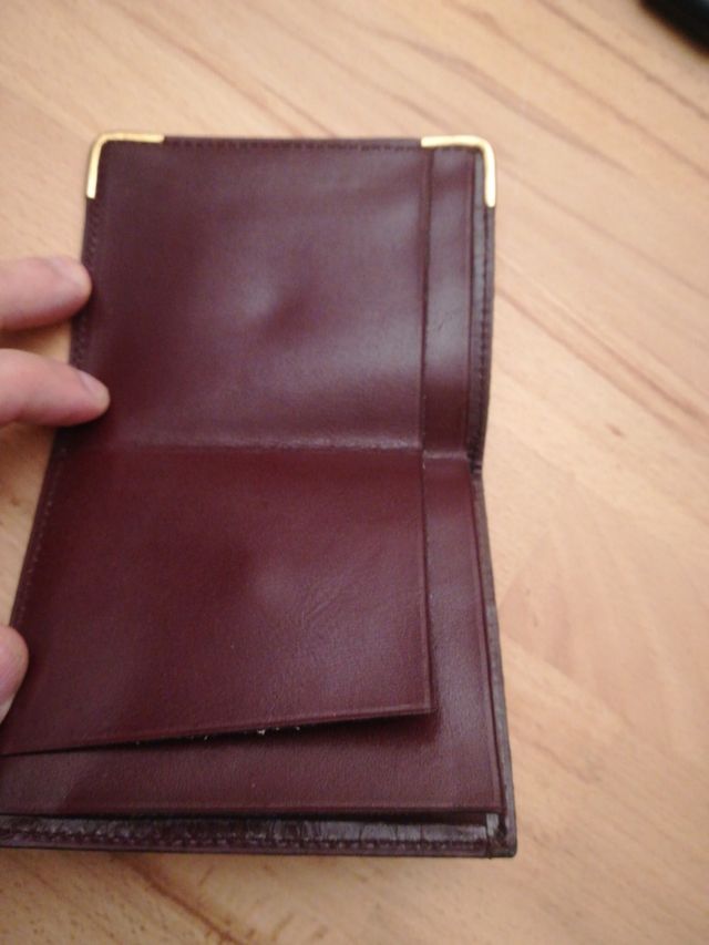 CARTIER cartera piel burdeos