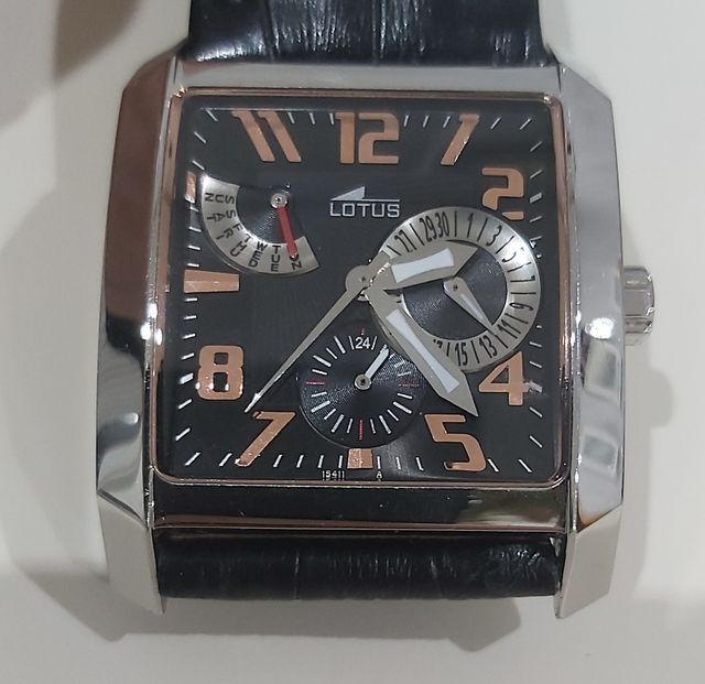 Reloj LOTUS