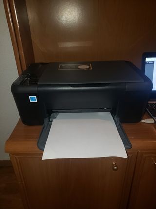 Impresora HP Deskjet F2420 de segunda mano por 20 EUR en Salamanca en  WALLAPOP