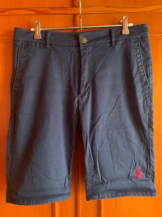 Pantalones cortos del ganso de segunda mano por 8 EUR en Oviedo en WALLAPOP