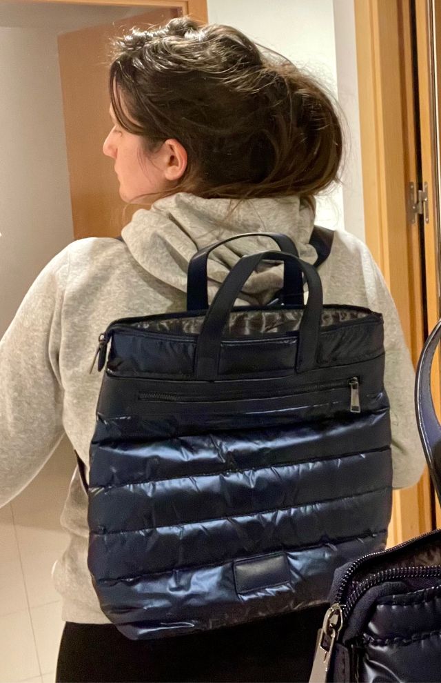 Bolso-mochila azul oscuro sin estrenar